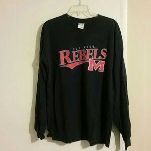 XL Ole Miss Rebels Shirt